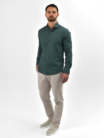 Vercate - Slim Fit Camisa clássica 'No. 28' em verde