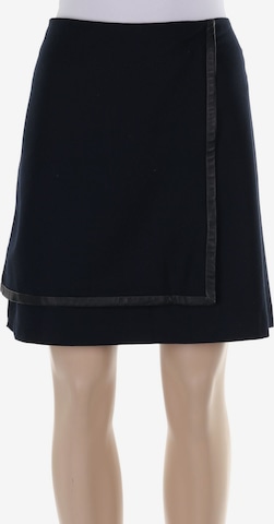 Zapa Skirt in M in Black: front