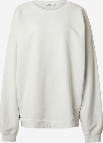 Sweat-shirt 'Madlin' millane en blanc : devant