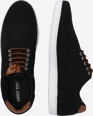 Sneaker low 'Matteo' de la ABOUT YOU pe negru