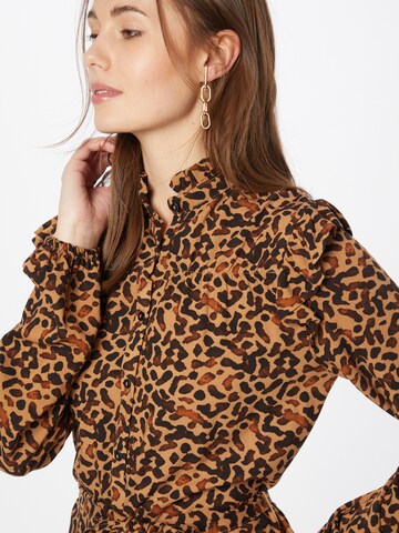 Abito camicia 'Josa' di b.young in marrone