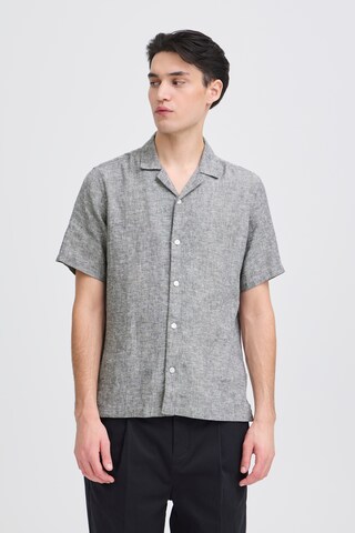 Coupe regular Chemise ' CFSauby Linen Mix ' Casual Friday en bleu : devant