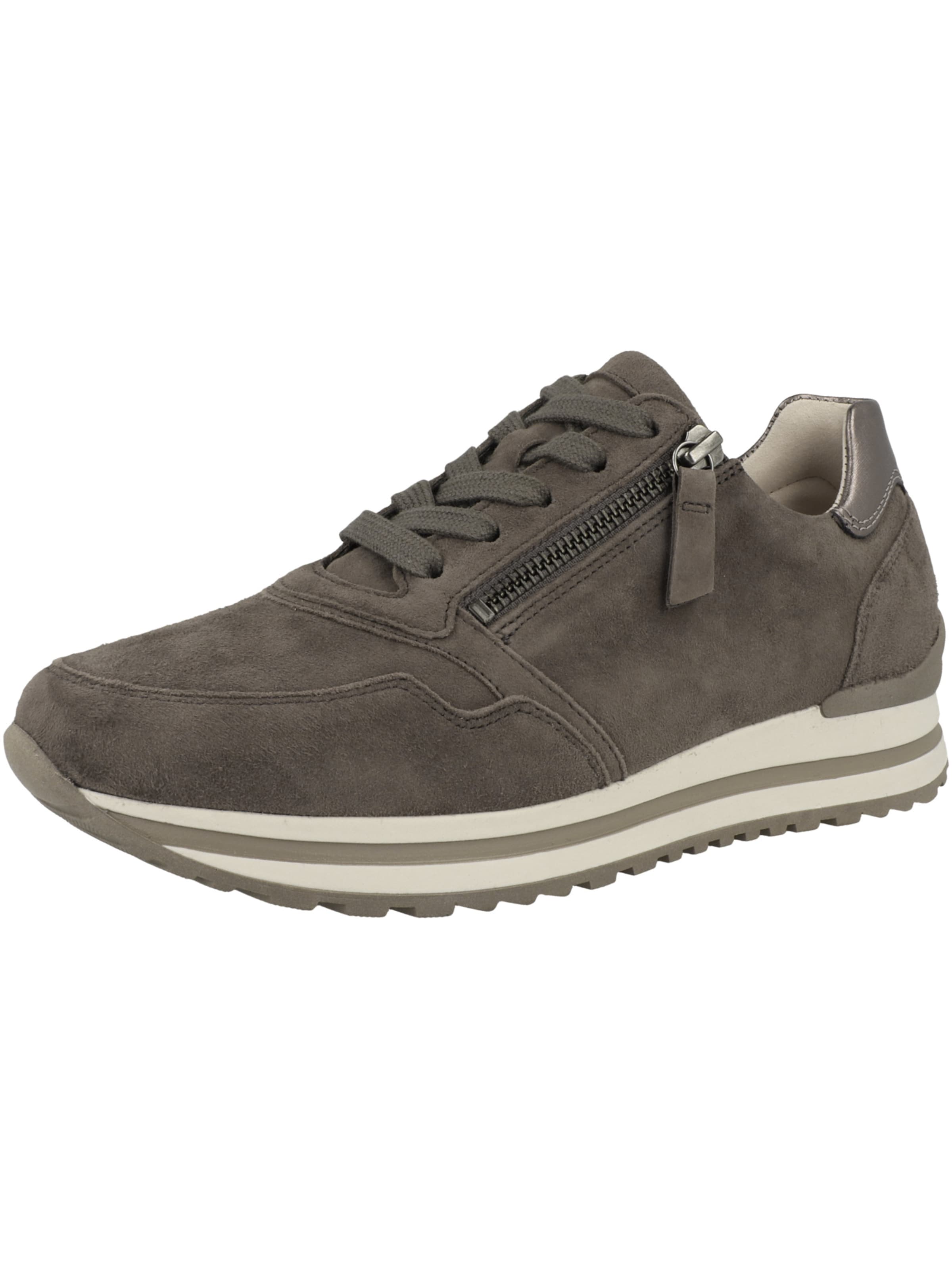 Baskets basses GABOR en marron : devant