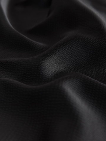 Next Šaty – černá