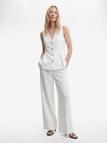 Koton Vest in White: front