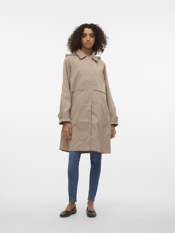 VERO MODA Övergångsparkas 'Chelseasif' i beige: framsida