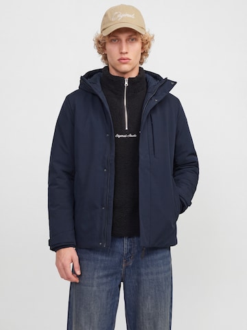 JACK & JONES Winterjas 'JJEKEEN' in Blauw: voorkant