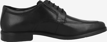 CLARKS Veterschoen 'Howard Apron' in Zwart