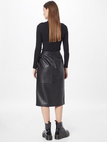 Calvin Klein Skirt in Black