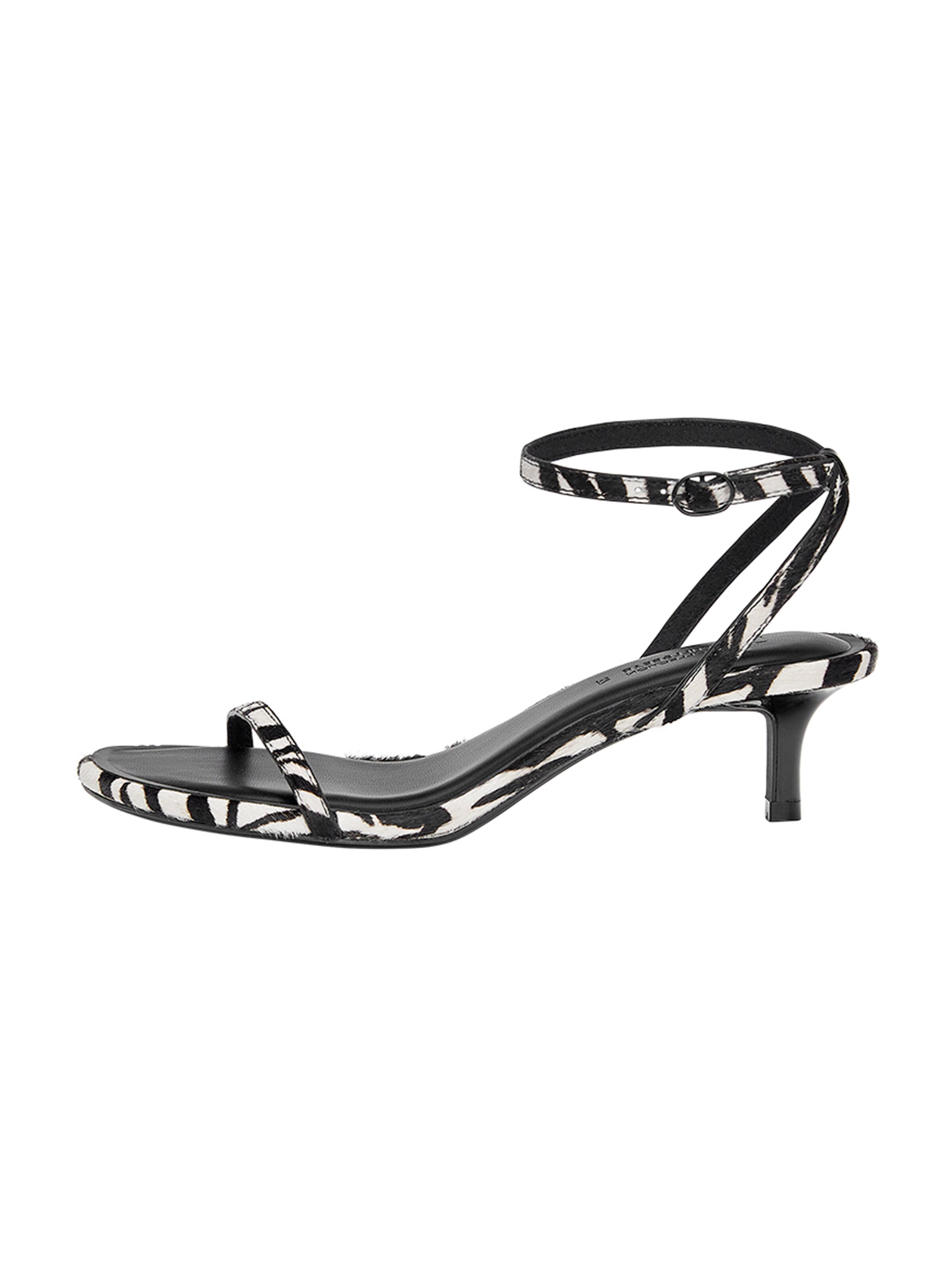 Sandalo con cinturino di Pull&Bear in nero