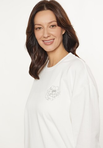 Sweat-shirt Usha en blanc