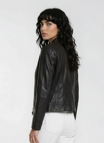 trueprodigy - Chaqueta de entretiempo 'Teona' en negro