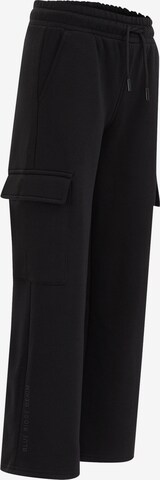 WE Fashion Regular Trousers in Black