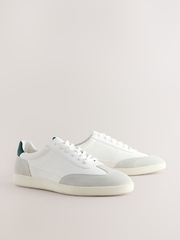 Next Låg sneaker i blandade färger