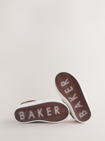 Baker by Ted Baker Sneaker in Braun
