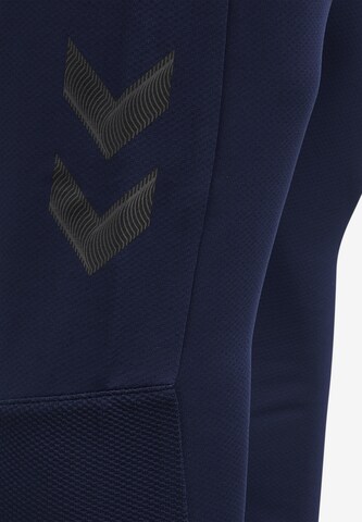 Hummel Slimfit Sporthose in Blau