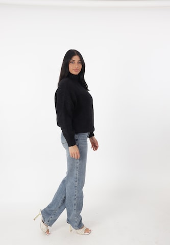Elara Sweater in Black