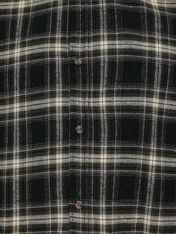 Jack & Jones Plus - Ajuste regular Camisa 'JJJOSHUA' en negro
