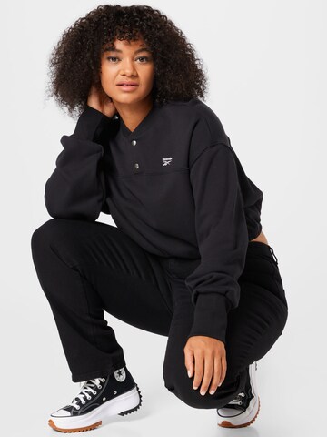 Sweat-shirt Reebok en noir