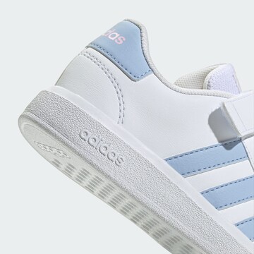 Baskets 'Grand Court 2.0' ADIDAS ORIGINALS en blanc
