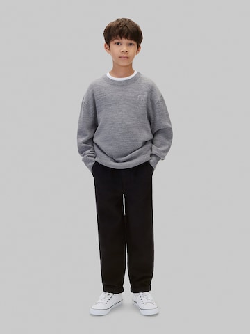 Calvin Klein Jeans regular Pullover i grå