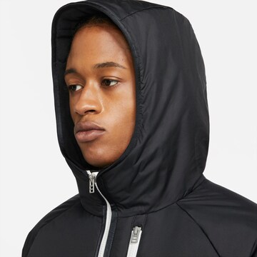 Nike Sportswear Between-Season Jacket in Black