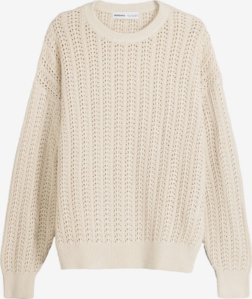 Bershka Sweater in Beige: front