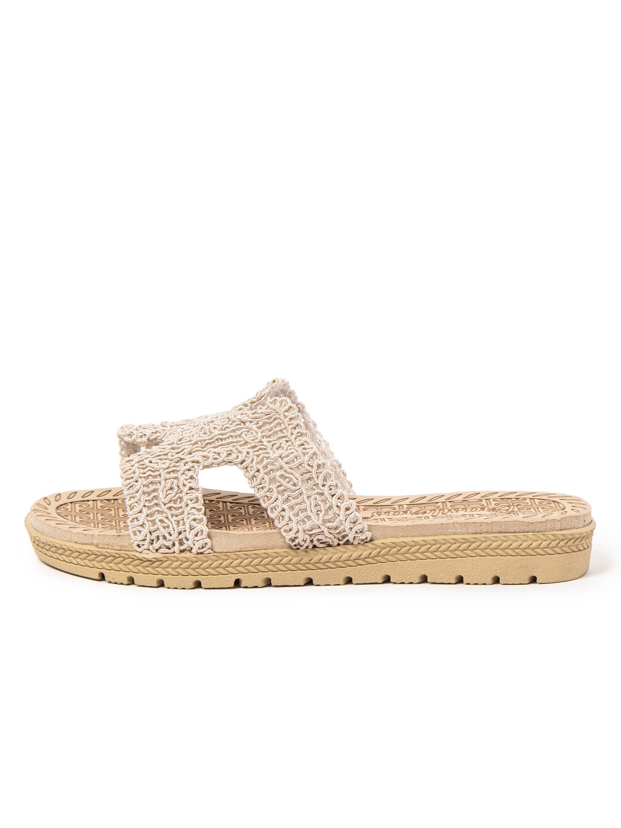 Brasileras Slippers 'Braida' in Beige: front