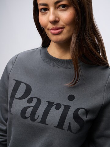 STREET ONE Majica | siva barva