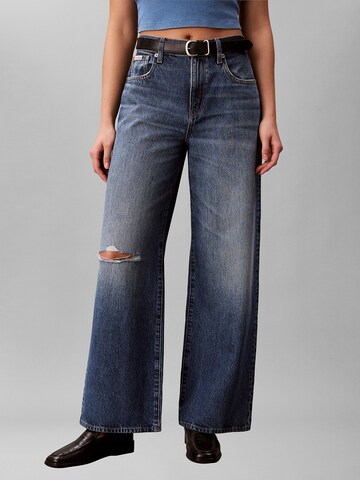 Calvin Klein Jeans Wide leg Jeans in Blue: front
