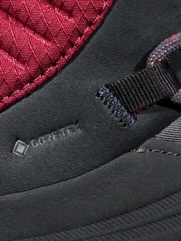 MAMMUT Boots 'Nova IV' in Black