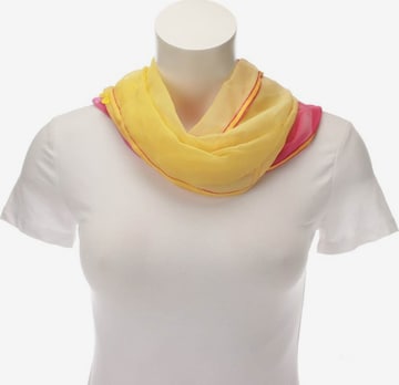 ESCADA Scarf & Wrap in One size in Mixed colors: front