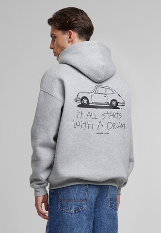 Sweat-shirt 'It All Starts With A Dream' Another Cotton Lab en gris : devant