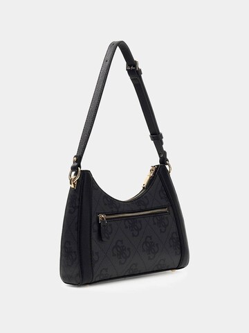 GUESS Schultertasche 'Karnilla' in Schwarz