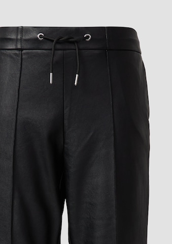 s.Oliver BLACK LABEL Tapered Trousers in Black