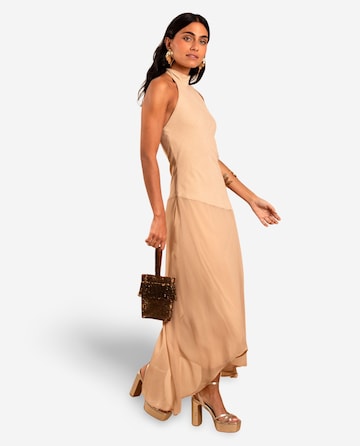 THE-ARE - Vestido em bege