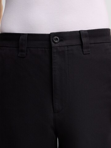 STRELLSON Loosefit Chino in Zwart