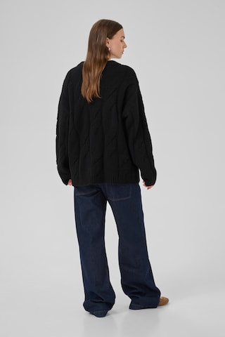 My Essential Wardrobe Sweater in Black