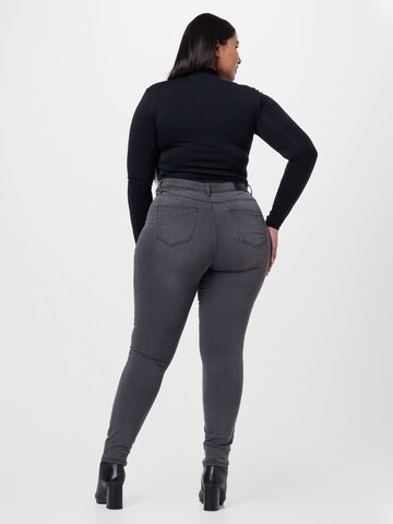 Vero Moda Curve Skinny Jeans 'Fanya' in Grey