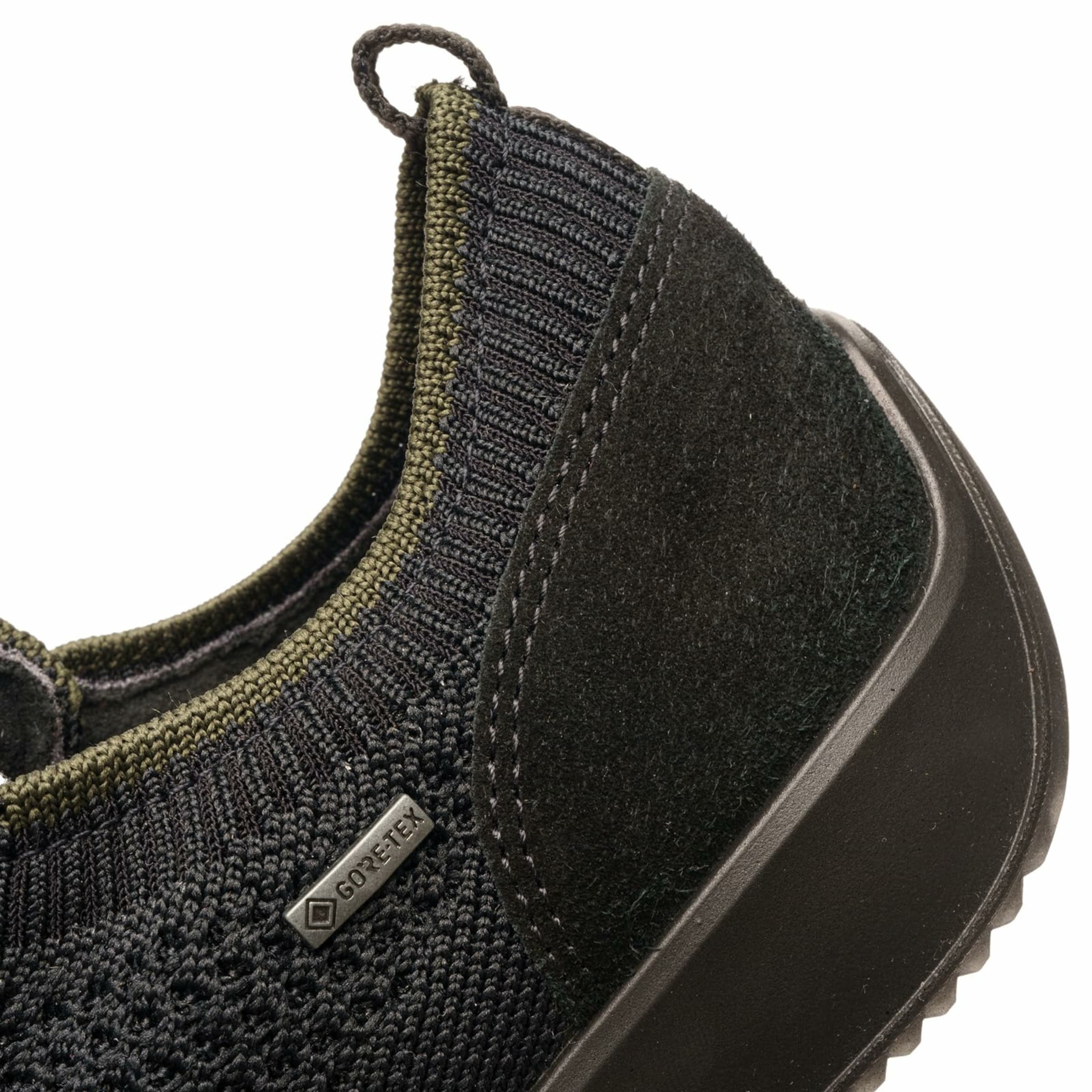 ARA Sneakers in Black