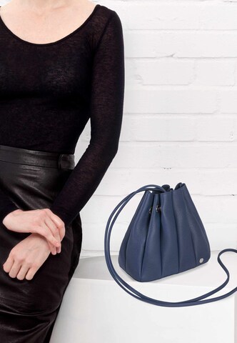 Gretchen Handtasche in Blau: Vorderseite