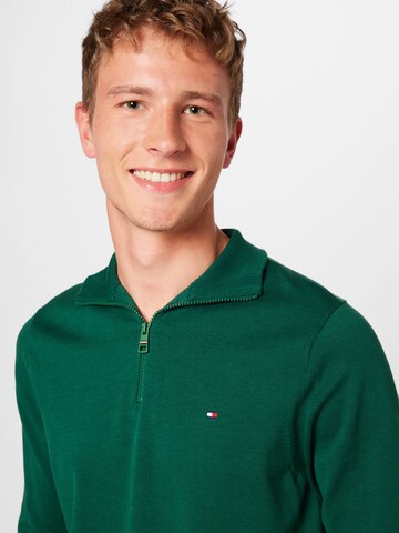 Pullover di TOMMY HILFIGER in verde