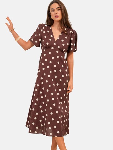 Robe Friends Like These en marron : devant