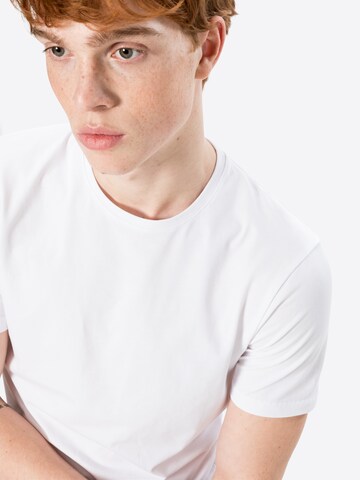 T-Shirt s.Oliver BLACK LABEL en blanc