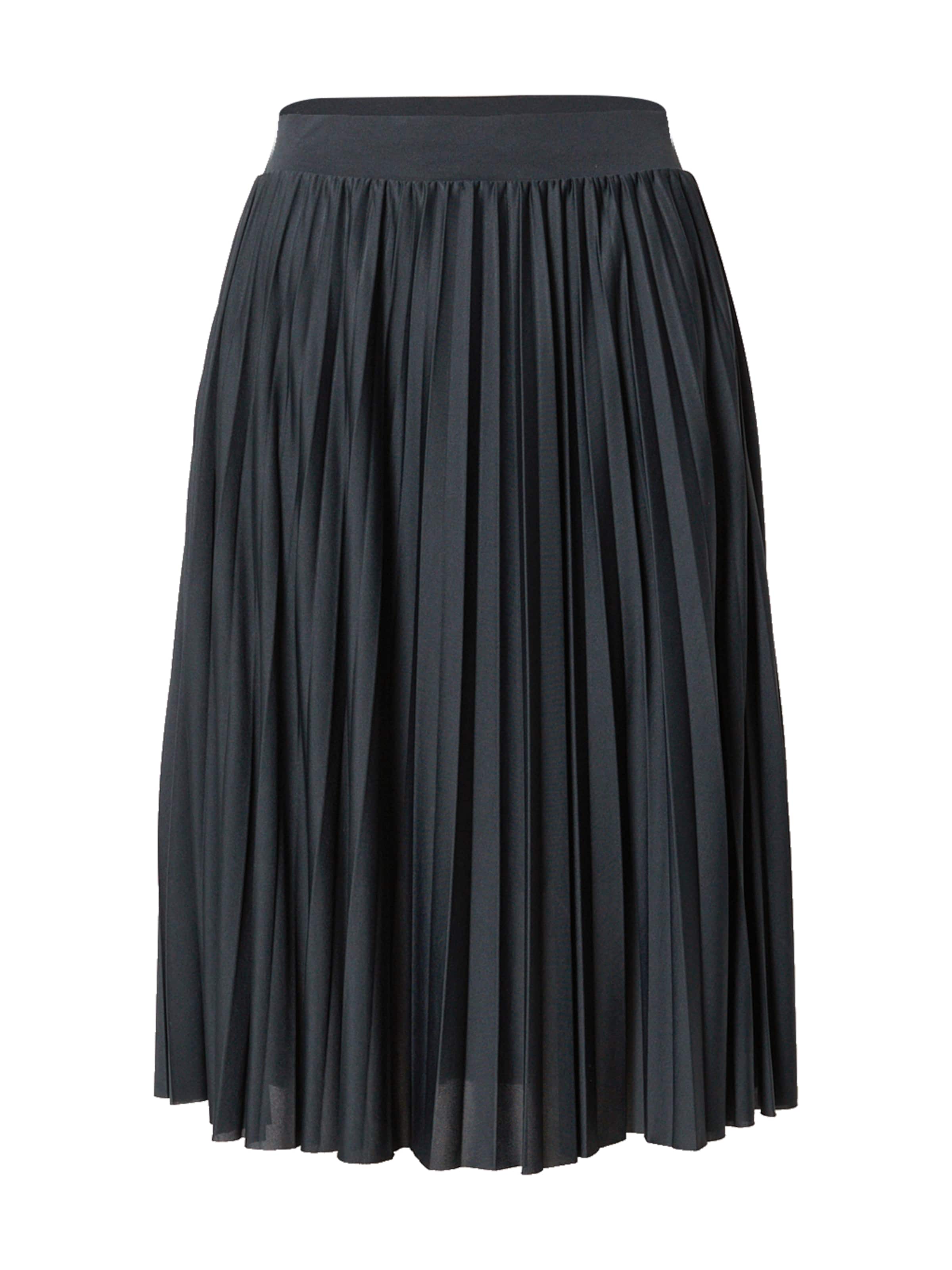 ABOUT YOU Skirt 'Connie' in Green: front