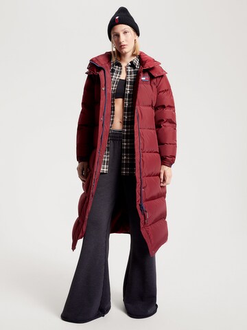 Tommy Jeans Wintermantel 'Alaska' in Rood