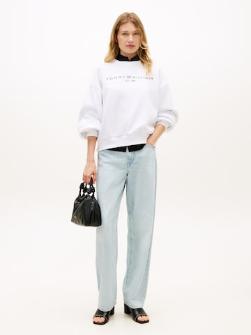 TOMMY HILFIGER Sweatshirt in White