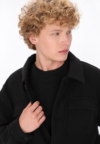 MO - Chaqueta de entretiempo en negro