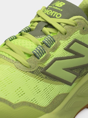 Sneaker de alergat 'Hierro v9' de la new balance pe verde