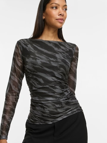VILA - Camiseta 'VIAlera' en negro